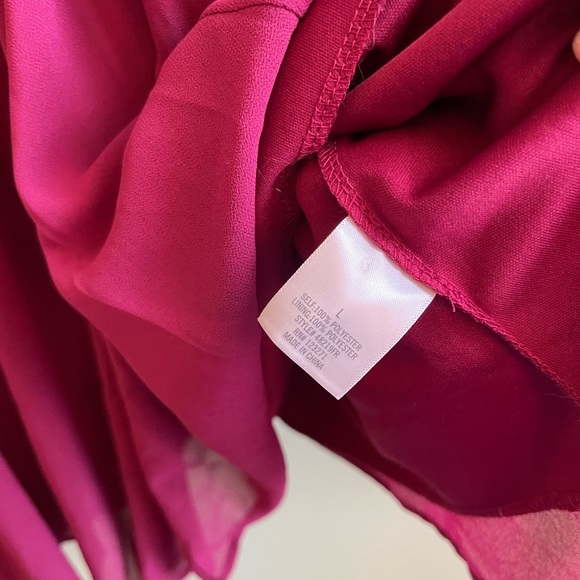 Dress - Picture 9 of 9